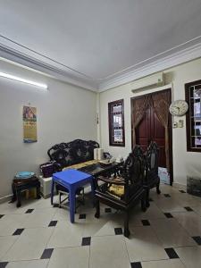 B.Á.N NHÀ PHỐ XÃ ĐÀN 32m2 x 6T_CÁCH PHỐ & Ô TÔ 15m_NGÕ TO_KINH DOANH_hơn 8 tỷ